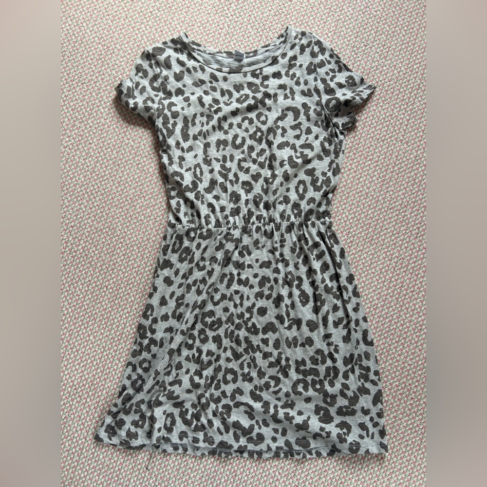 OLD NAVY Cheetah Print Tshirt Dress Short Sleeve amazing worn condition size M